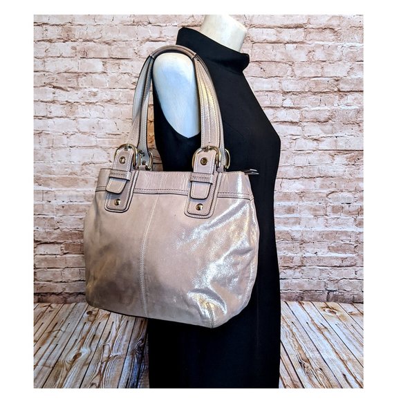 COACH LEATHER No. A1120-F15045 “CHAMPAGNE GOLD METALLIC” SATCHEL PURSE LARGE - Picture 2 of 7